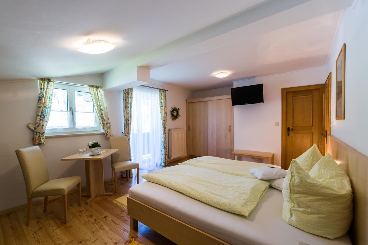 רוסבאך אם פס גשוט Gaestehaus Walpurga מראה חיצוני תמונה